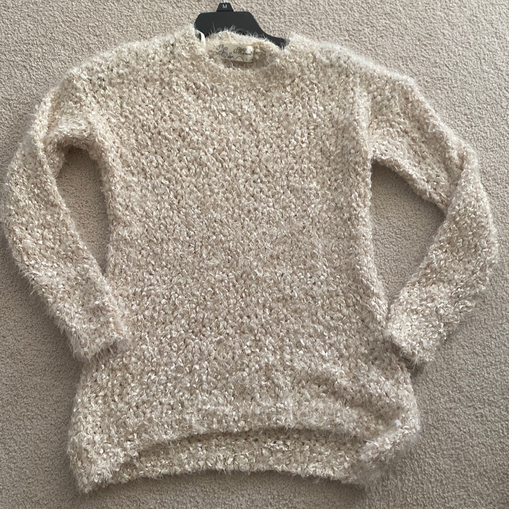 Ivory never worn bread soft sweater